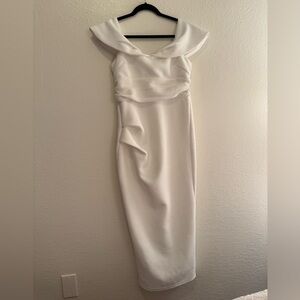 Selfie Leslie - Lillianne Off-Shoulder Midi Dress White